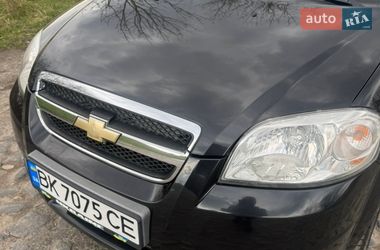 Седан Chevrolet Aveo 2011 в Рівному