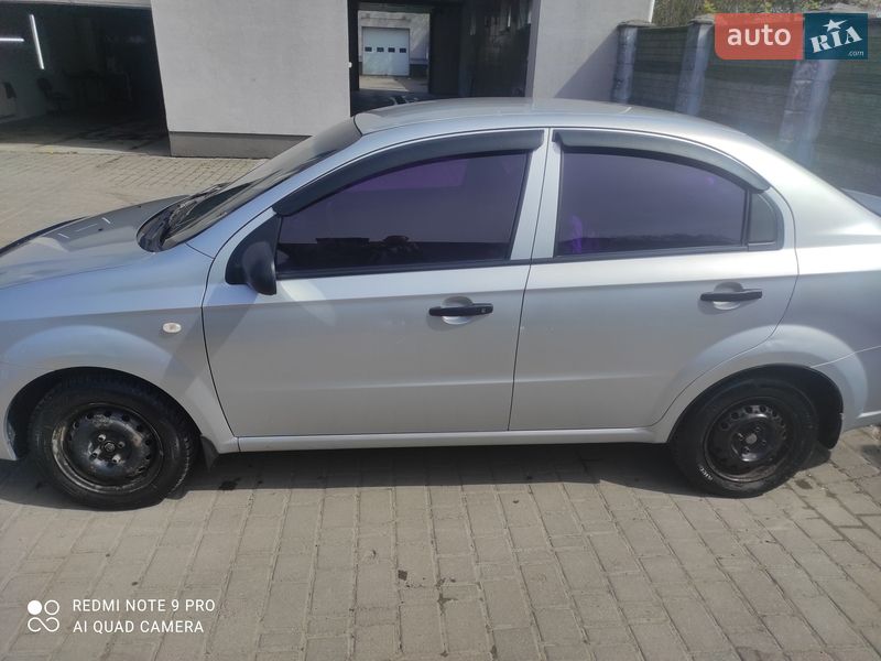 Седан Chevrolet Aveo 2008 в Ивано-Франковске