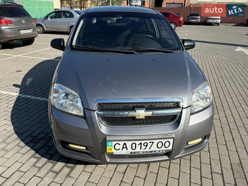Седан Chevrolet Aveo 2011 в Черкассах