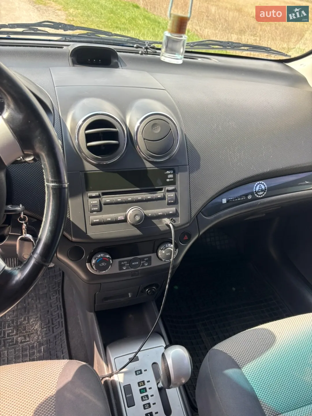 2010 Chevrolet Aveo - мініатюра 12