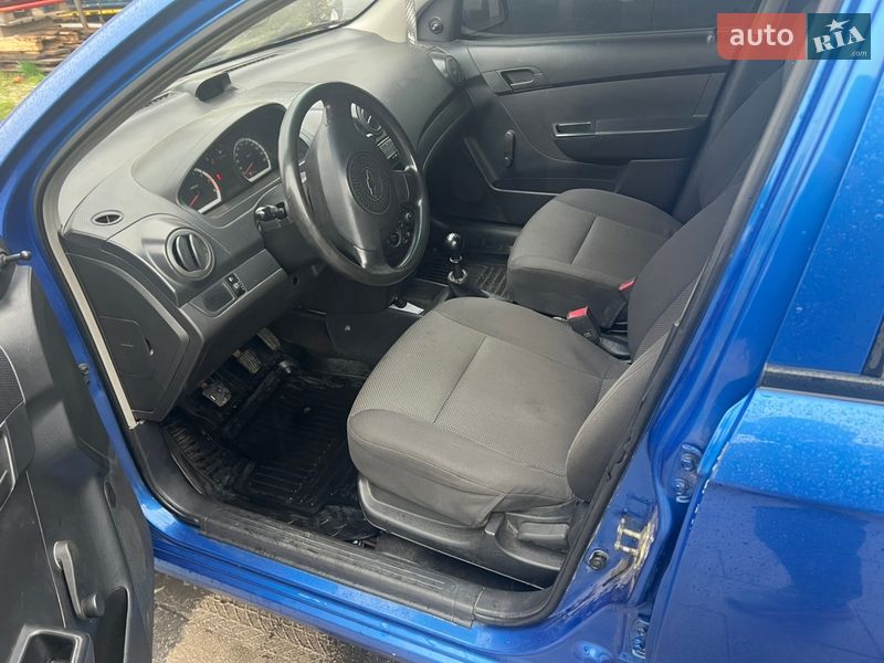 Седан Chevrolet Aveo 2007 в Києві