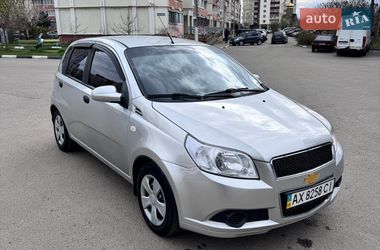 Хэтчбек Chevrolet Aveo 2010 в Люботине