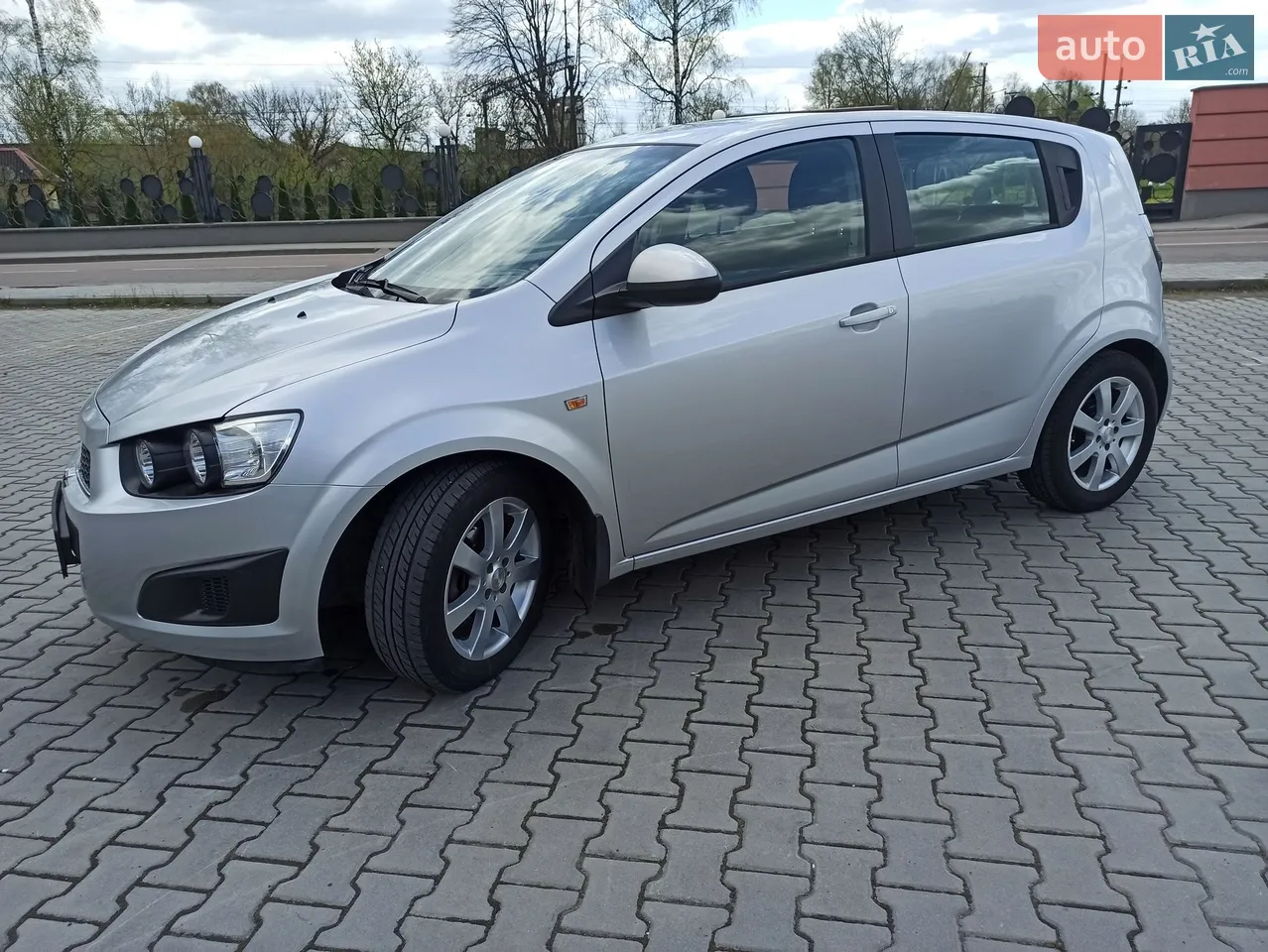 2012 Chevrolet Aveo - мініатюра 17
