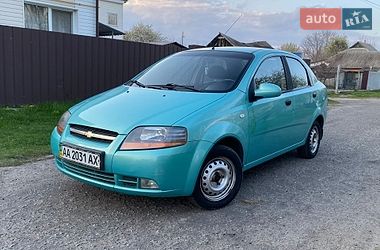 Седан Chevrolet Aveo 2005 в Березані