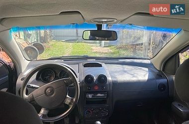 Седан Chevrolet Aveo 2006 в Ирпене