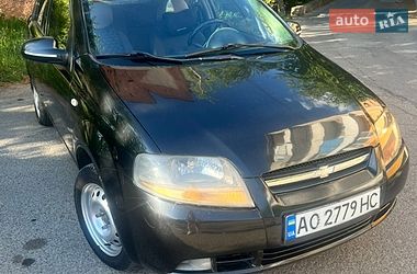 Седан Chevrolet Aveo 2005 в Виноградові