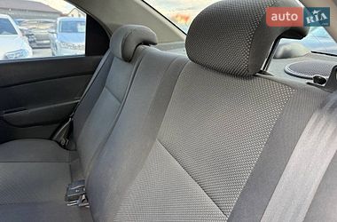 Седан Chevrolet Aveo 2007 в Стрые