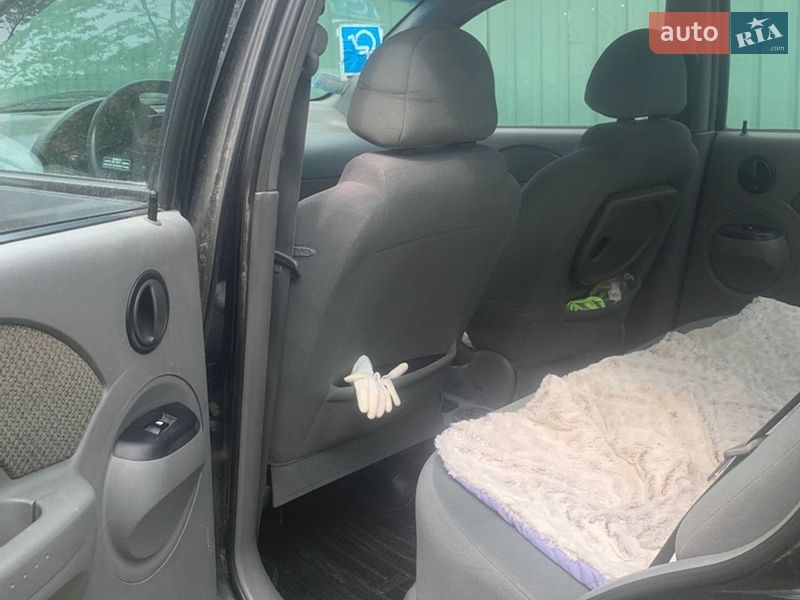 Седан Chevrolet Aveo 2005 в Виннице