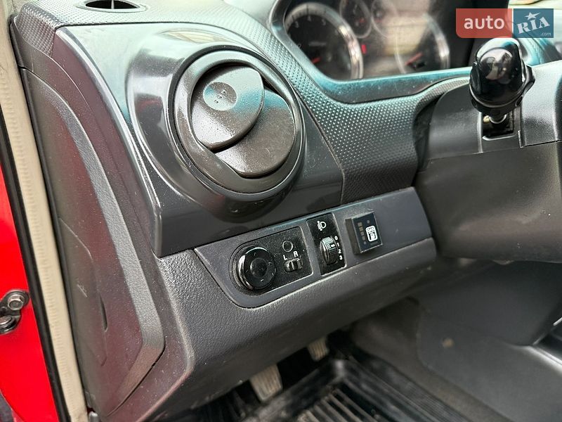 Седан Chevrolet Aveo 2008 в Тернополе