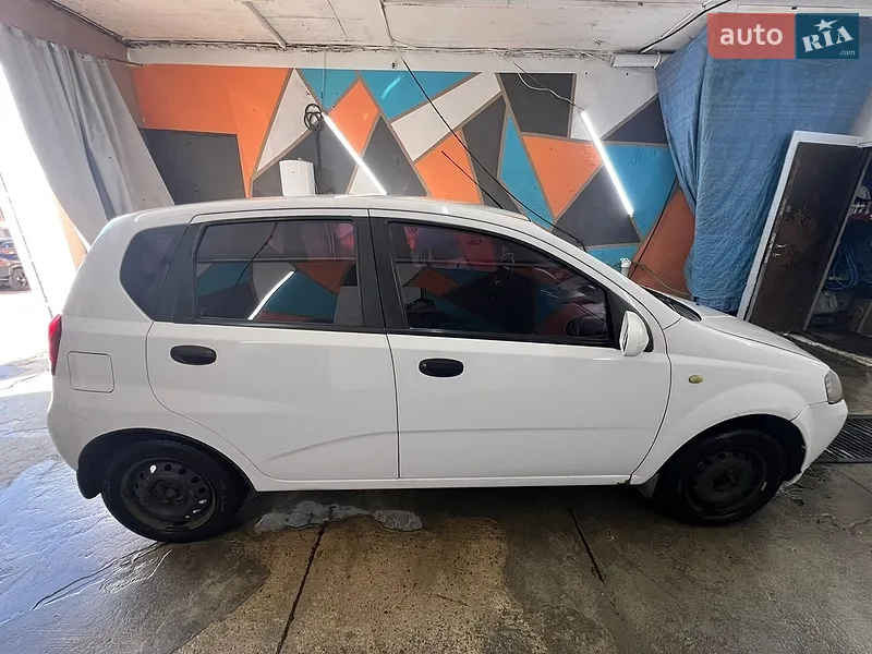 Chevrolet Aveo 2007 VIN Y6DSF48YE8B124763 фото оголошення 2 з 49