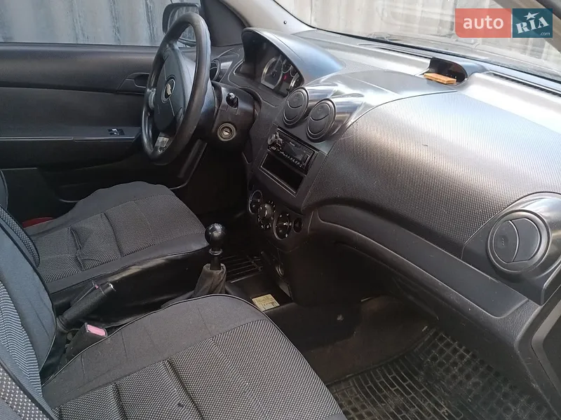Chevrolet Aveo 2007 VIN Y6DSF69YE7B081061 фото оголошення 4 з 37