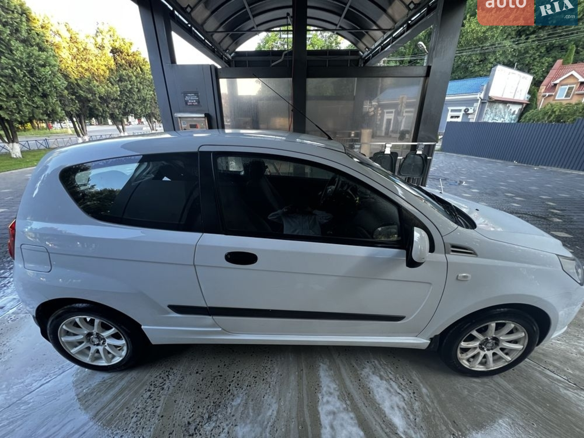 2010 Chevrolet Aveo - мініатюра 6