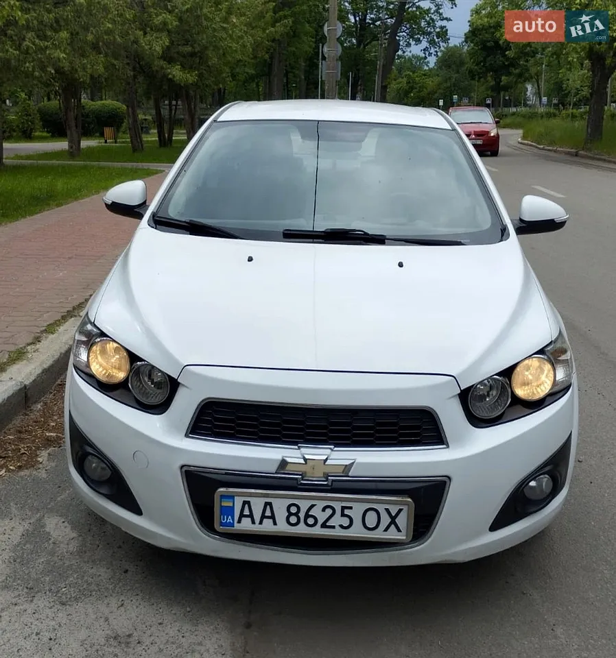 2013 Chevrolet Aveo - мініатюра 23