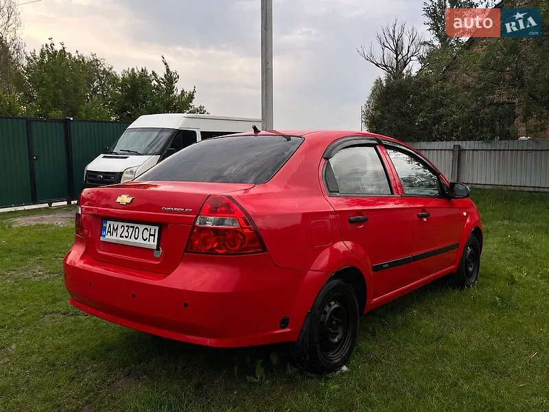 Chevrolet Aveo 2008 VIN Y6DSF69YE8W013031 фото оголошення 4 з 41