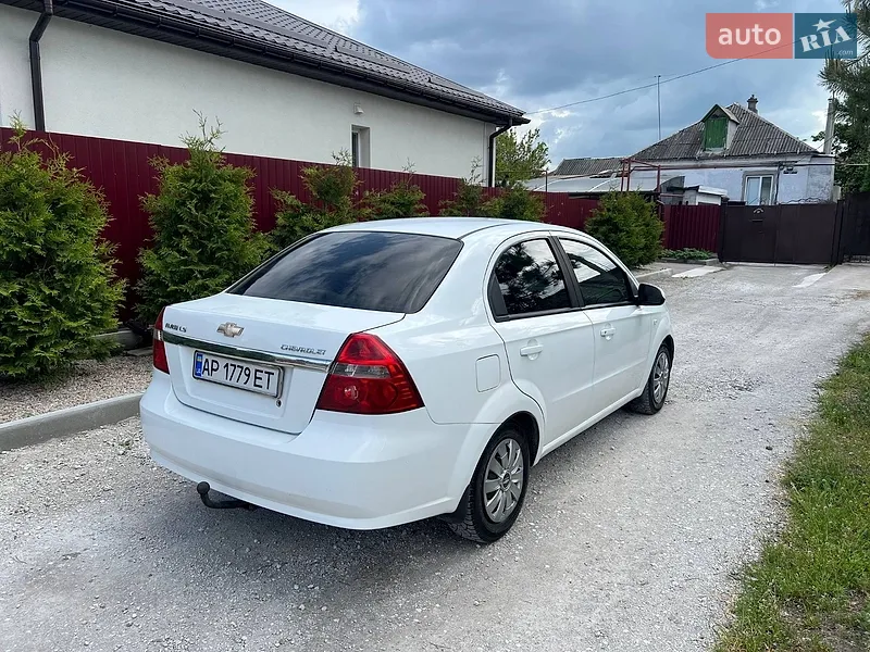 Chevrolet Aveo 2008 VIN Y6DTC58U28Y056595 фото оголошення 5 з 37