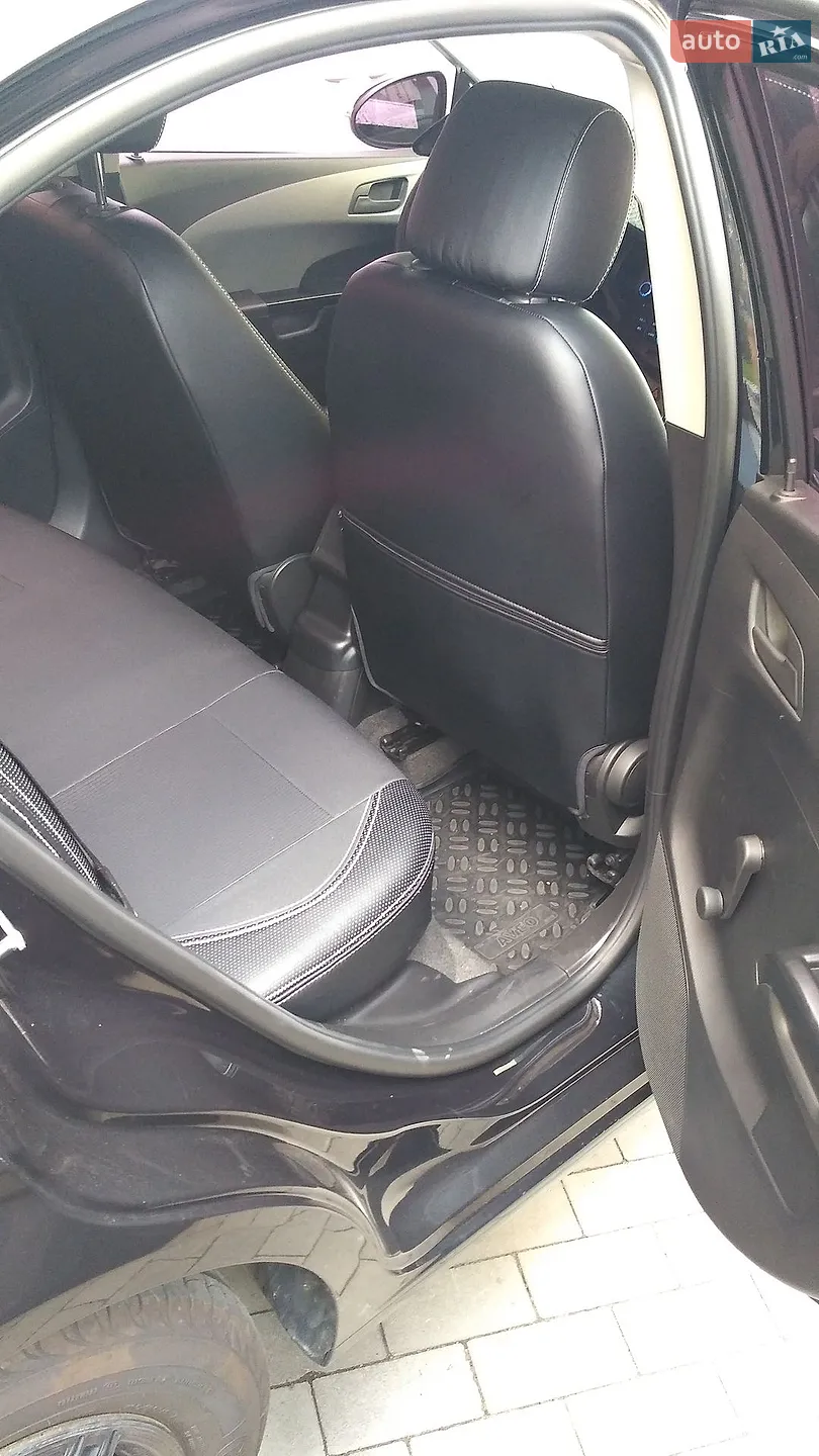 2014 Chevrolet Aveo - мініатюра 7