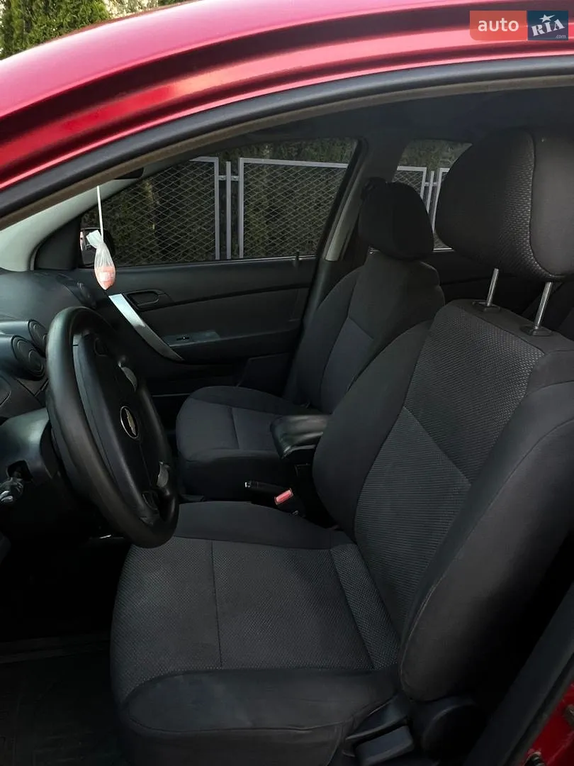 2011 Chevrolet Aveo - мініатюра 16