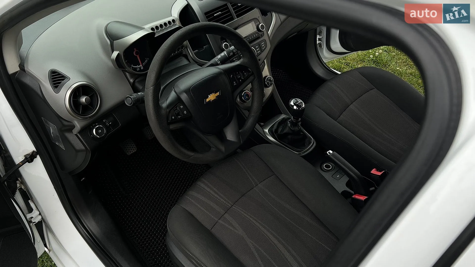2012 Chevrolet Aveo - мініатюра 18