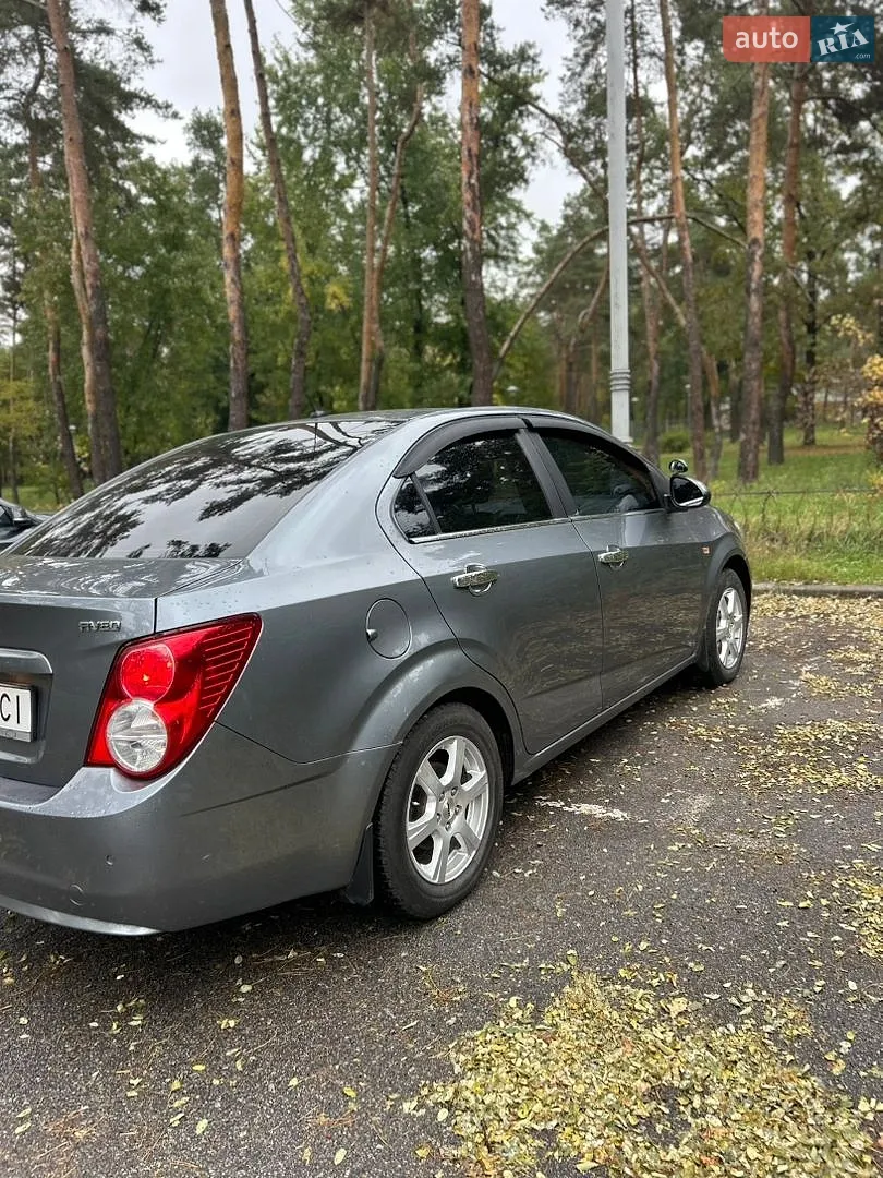 2013 Chevrolet Aveo - мініатюра 8