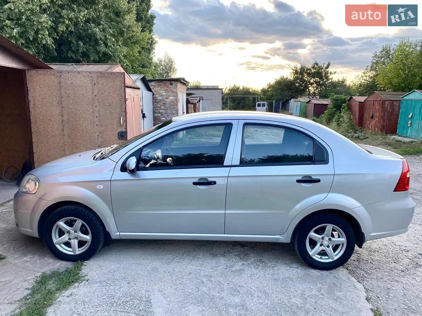 2010 Chevrolet Aveo - мініатюра 2