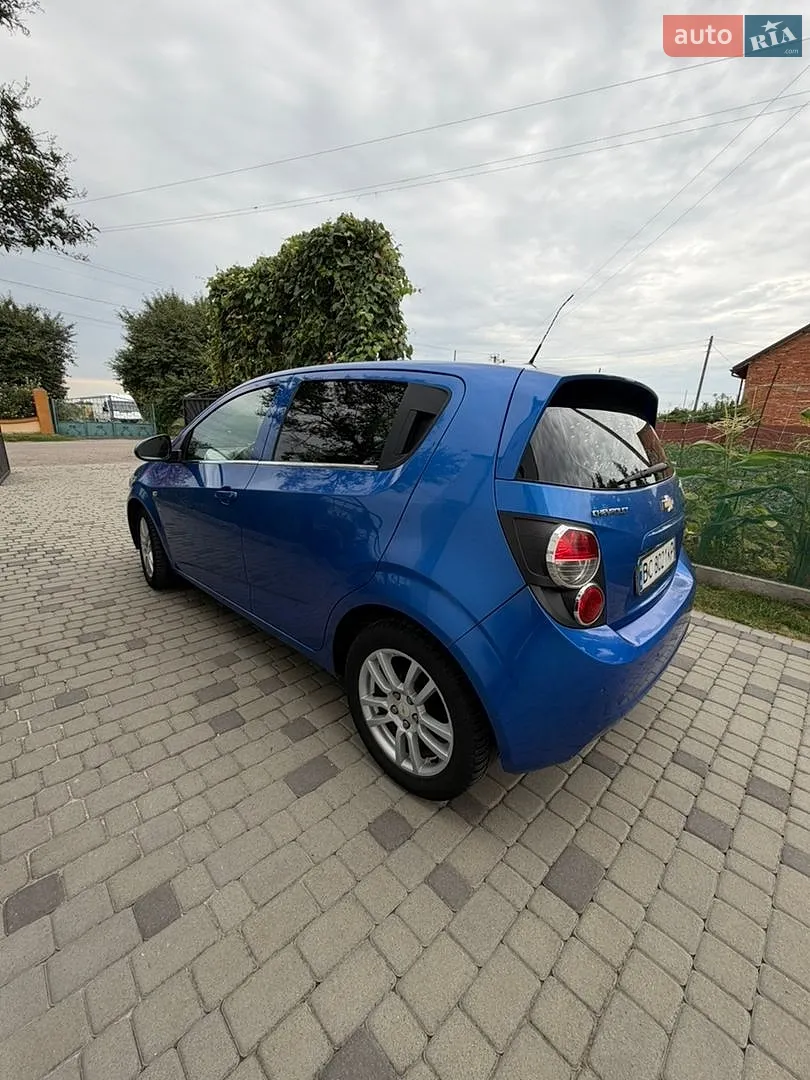 2012 Chevrolet Aveo - мініатюра 3