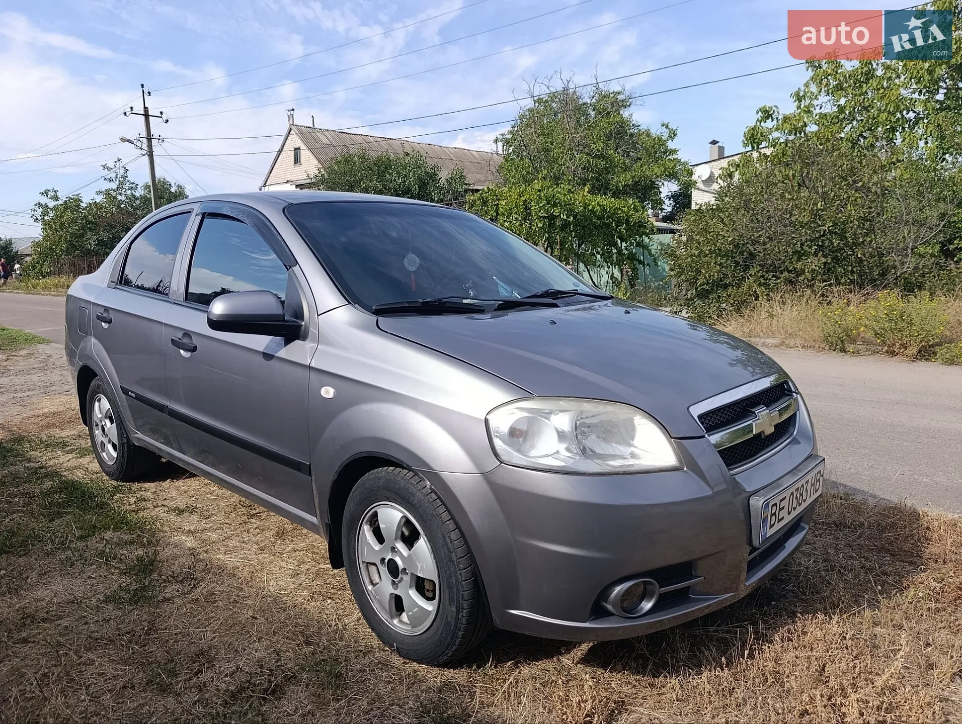2011 Chevrolet Aveo - фото 1