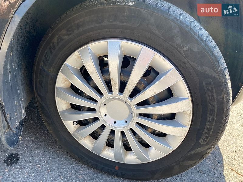 Седан Chevrolet Aveo 2005 в Николаеве фото 17 Седан Chevrolet Aveo 2005 в Николаеве