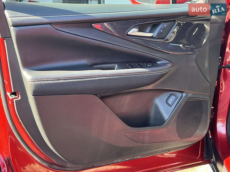 Позашляховик / Кросовер Chevrolet Blazer EV 2024 в Львові