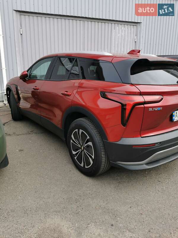 Внедорожник / Кроссовер Chevrolet Blazer EV 2024 в Киеве