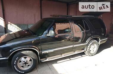 Внедорожник / Кроссовер Chevrolet Blazer 1995 в Сумах