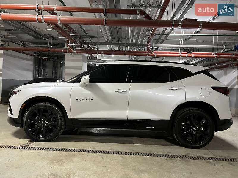 Позашляховик / Кросовер Chevrolet Blazer 2020 в Києві