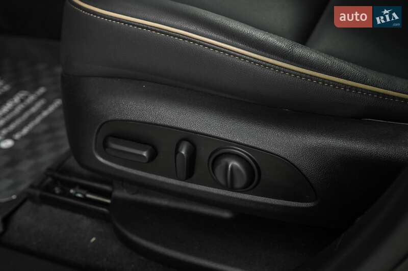 Внедорожник / Кроссовер Chevrolet Blazer 2019 в Одессе