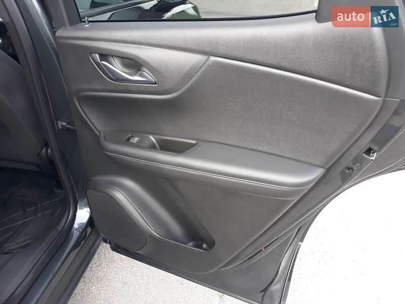 Внедорожник / Кроссовер Chevrolet Blazer 2020 в Калуше фото 44 Внедорожник / Кроссовер Chevrolet Blazer 2020 в Калуше