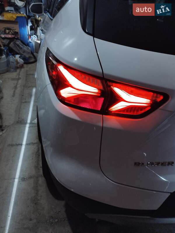 Внедорожник / Кроссовер Chevrolet Blazer 2019 в Луцке