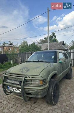 Позашляховик / Кросовер Chevrolet Blazer 1997 в 
