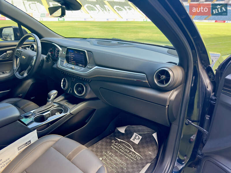 Внедорожник / Кроссовер Chevrolet Blazer 2019 в Одессе