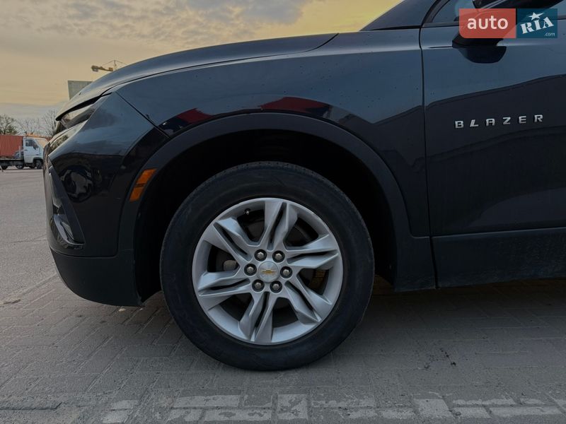 Внедорожник / Кроссовер Chevrolet Blazer 2019 в Львове