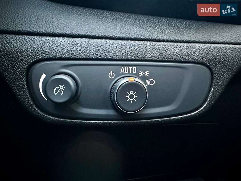 Внедорожник / Кроссовер Chevrolet Bolt EUV 2022 в Львове