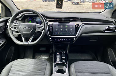 Позашляховик / Кросовер Chevrolet Bolt EUV 2023 в 
