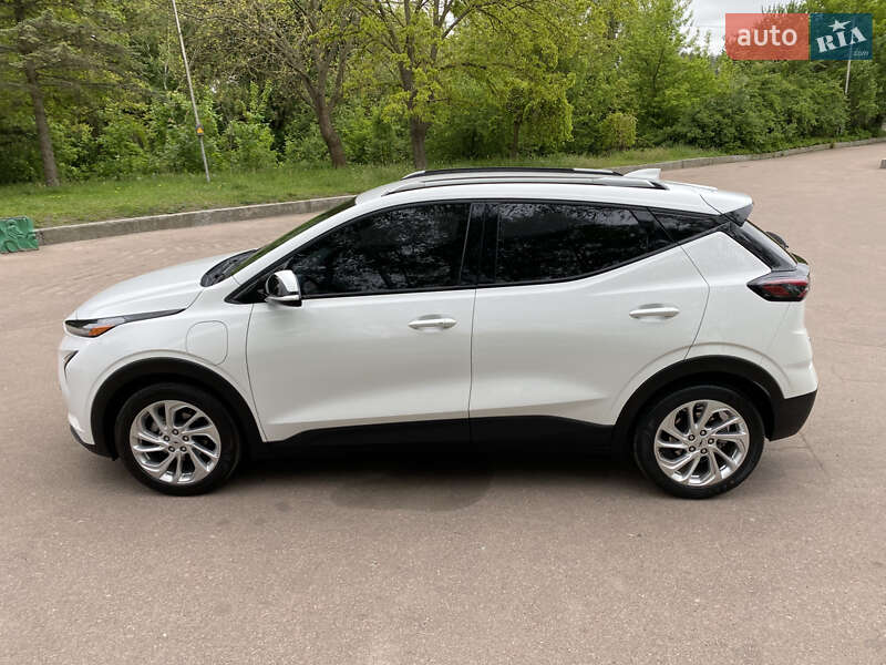 Позашляховик / Кросовер Chevrolet Bolt EUV 2021 в Житомирі