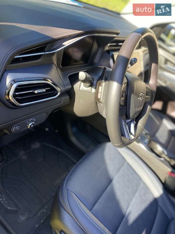 Внедорожник / Кроссовер Chevrolet Bolt EUV 2023 в Калуше