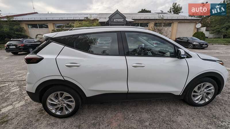 Внедорожник / Кроссовер Chevrolet Bolt EUV 2022 в Львове