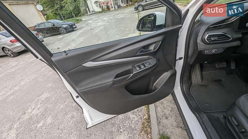 Внедорожник / Кроссовер Chevrolet Bolt EUV 2022 в Львове