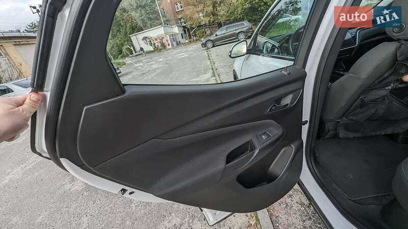 Внедорожник / Кроссовер Chevrolet Bolt EUV 2022 в Львове