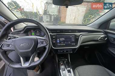 Позашляховик / Кросовер Chevrolet Bolt EUV 2022 в 