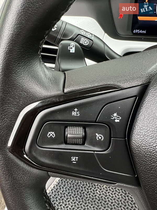 Хетчбек Chevrolet Bolt EUV 2023 в Одесі