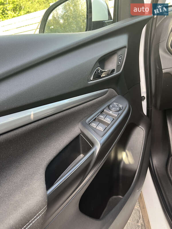 Внедорожник / Кроссовер Chevrolet Bolt EUV 2023 в Житомире