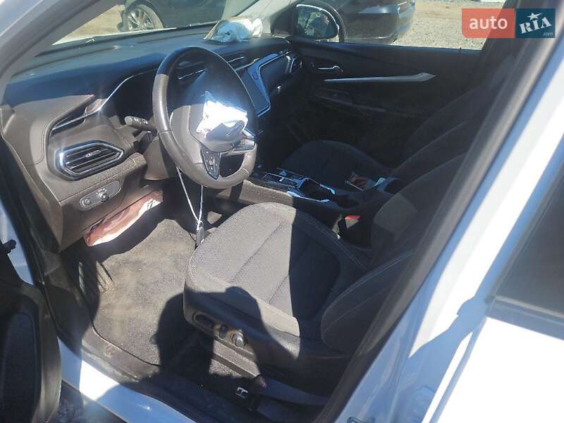 Позашляховик / Кросовер Chevrolet Bolt EUV 2022 в Тернополі