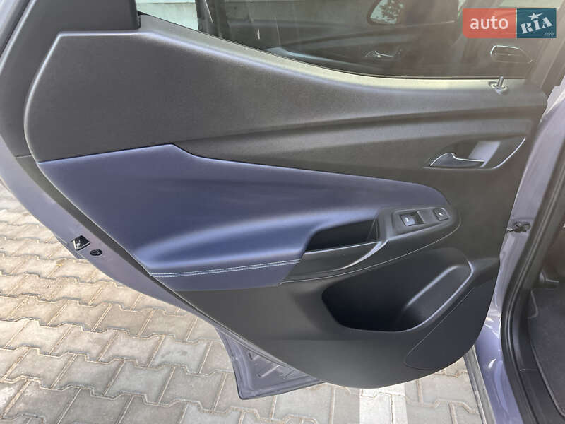 Внедорожник / Кроссовер Chevrolet Bolt EUV 2021 в Ромнах