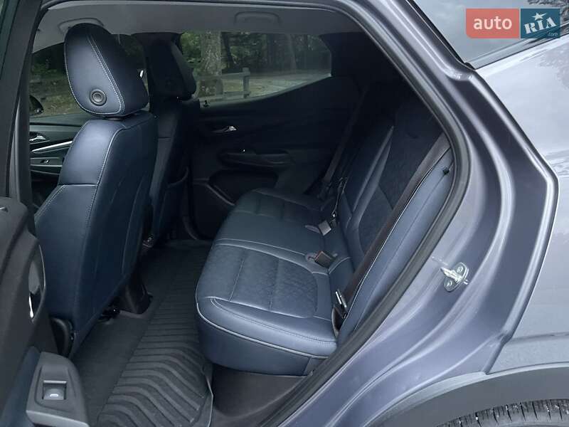 Позашляховик / Кросовер Chevrolet Bolt EUV 2022 в Радивиліві